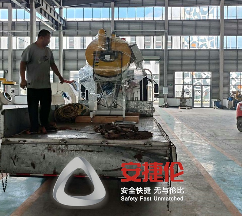 自動滾噴機(jī)