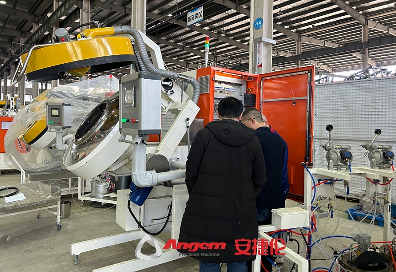 滾噴機(jī)2
